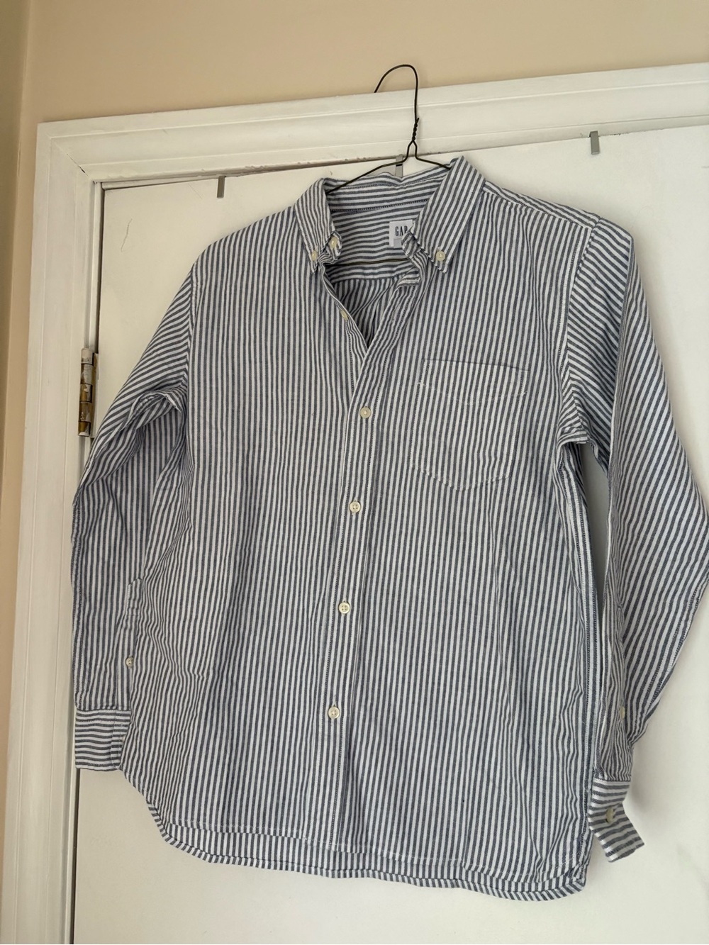 GAP Boys Sz. 12 Blue and White Stripe Button-Down Shirt
